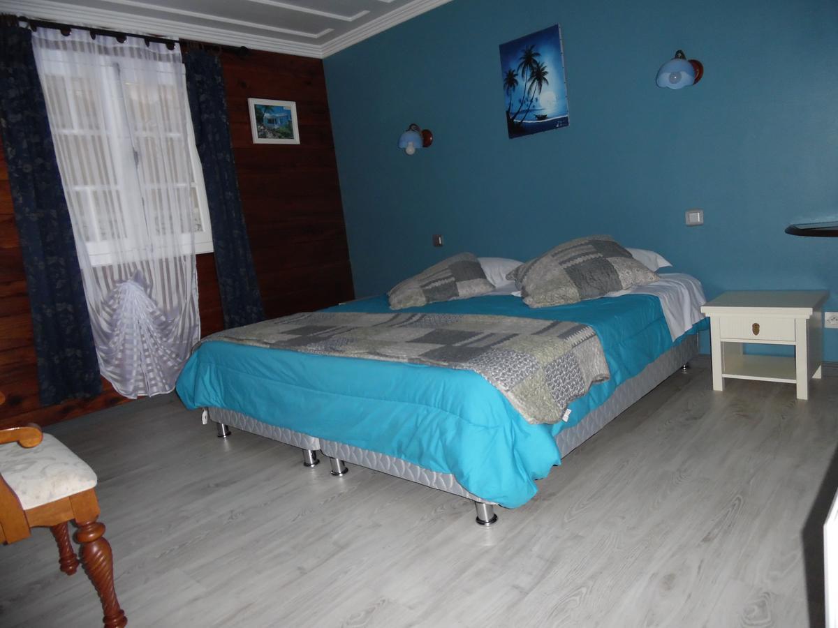Le Cimendef Bed & Breakfast Салази Екстериор снимка