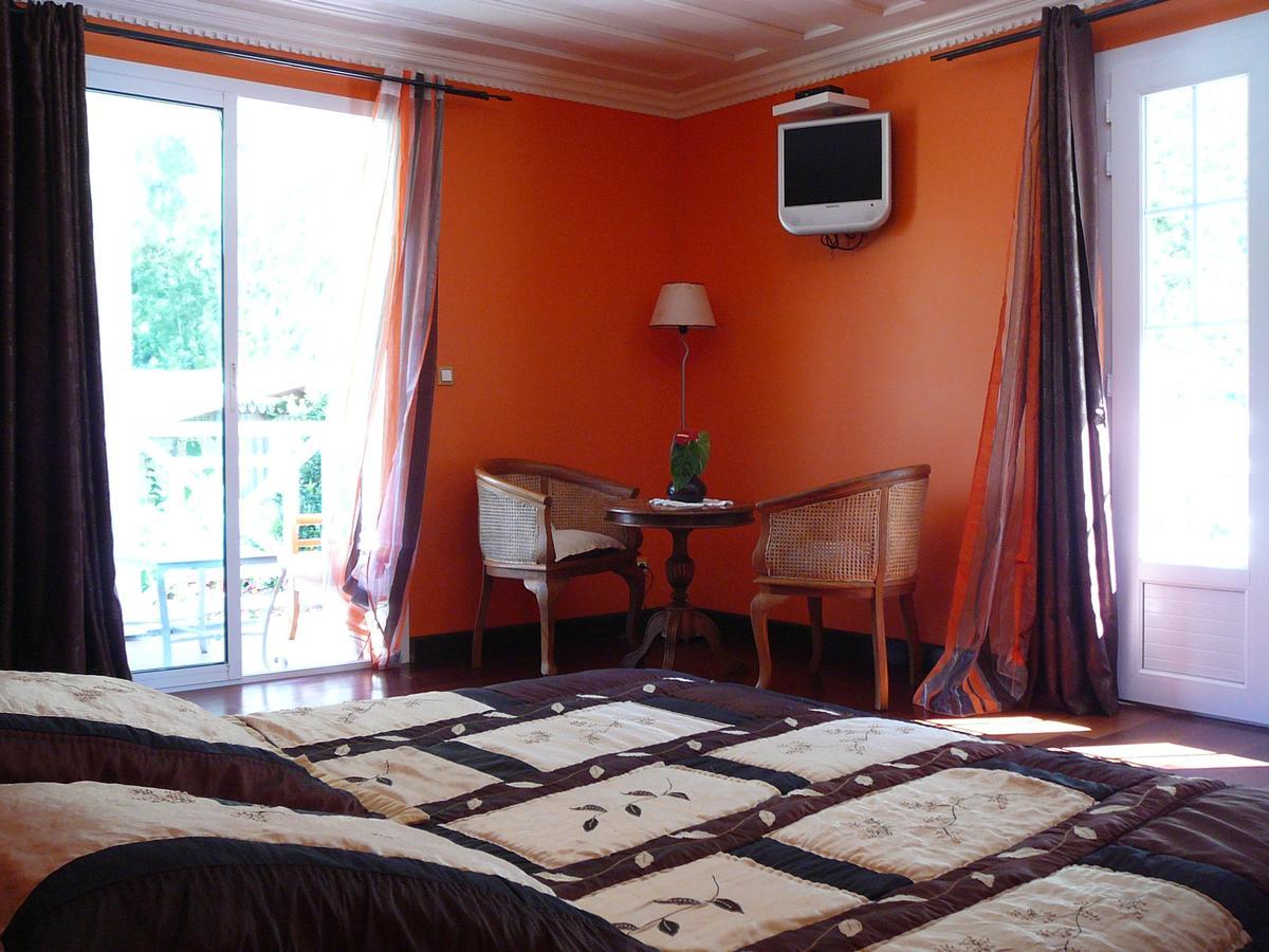Le Cimendef Bed & Breakfast Салази Екстериор снимка